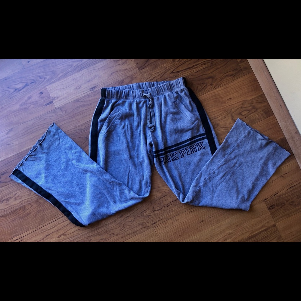 SOLD Victoria’s Secret PINK Sweatpants - Picture 2 of 4